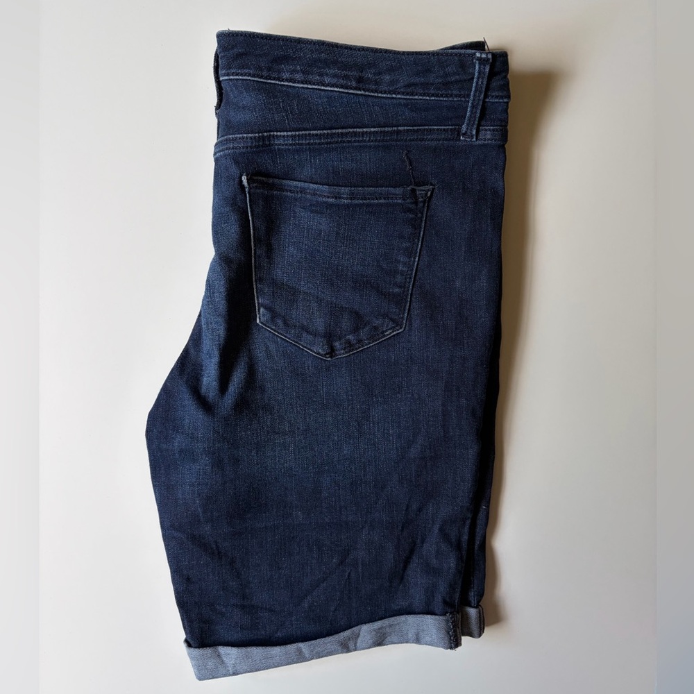 Women’s Bermuda Shorts